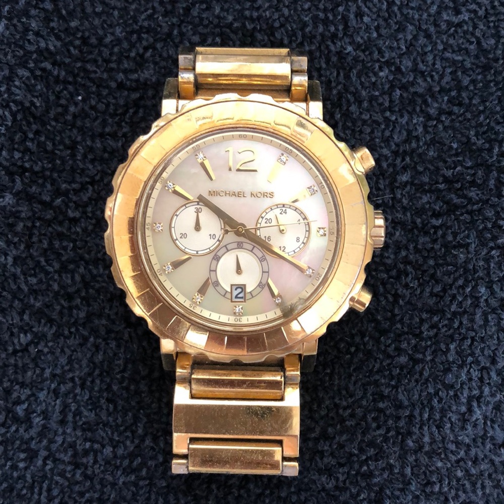 Michael Kors Gold oversized Watch